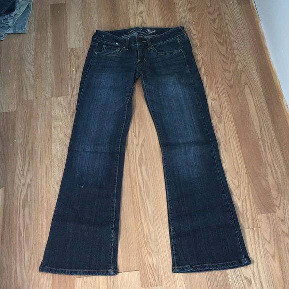 Jeans - Picture 2 of 3